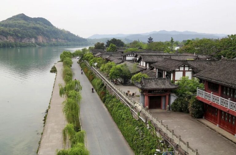 Anheihe: The Soul of Tradition and Tranquility