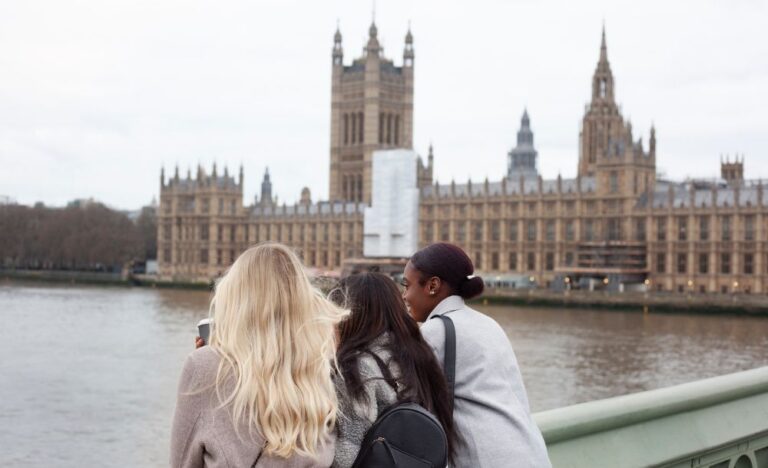 How Rowdy Oxford Integris Is Disrupting Tradition with Purpose