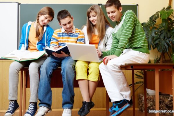How College Prep High Schools Help Teens Get Ready for the Future teens