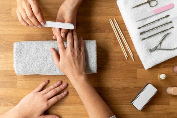 mani pedi material nyt